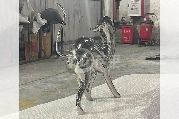 Custom Stainless Steel Cat Sculpture – Modern Decorative Metal Art for Interior